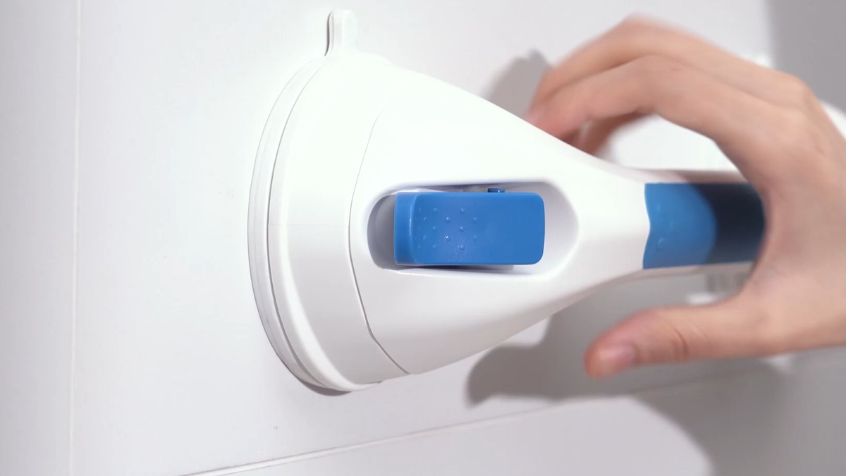 Grab Bar, 20 Triple Suction Degree